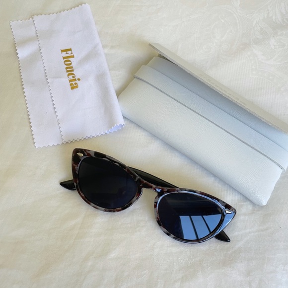 Floucia Elvera Cat Eye Sunglasses - Picture 3 of 6